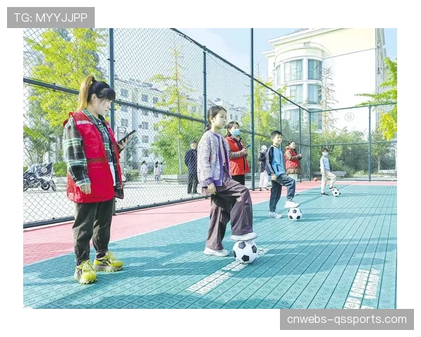 社区足球数据分析应用成效评估，满意度较高