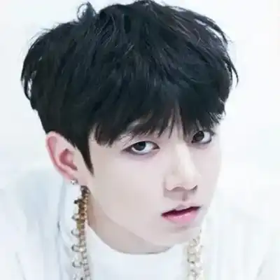 杨蓉